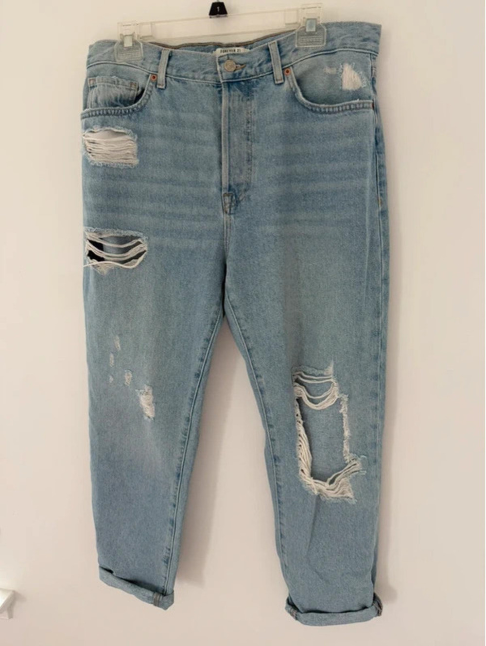 Forever 21 Distressed Jeans US Size 30